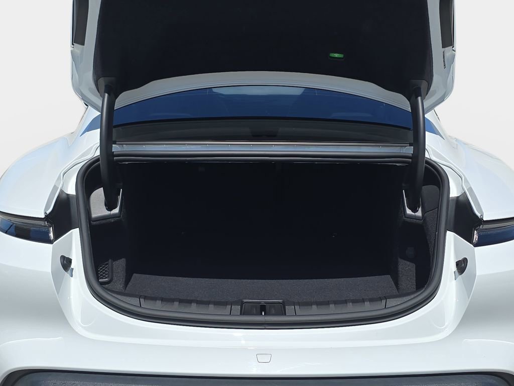 Used 2021 Porsche Taycan RWD image 14