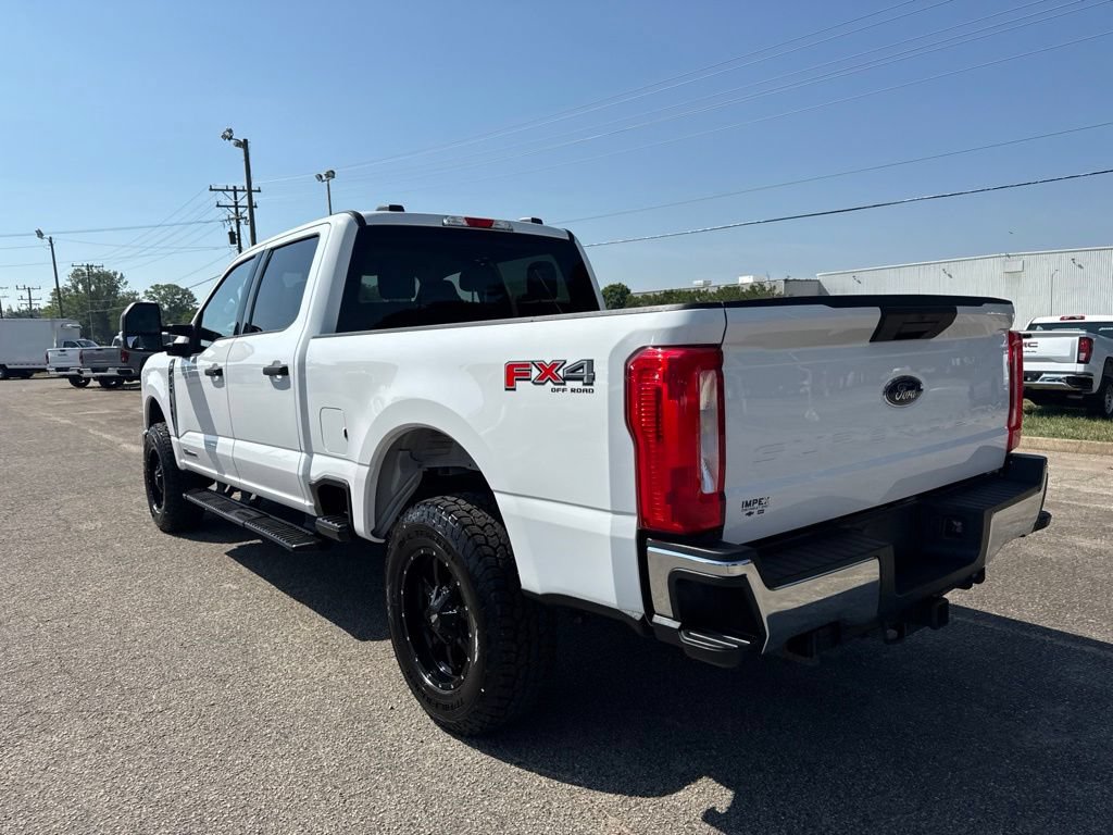 Used 2025 Ford F250 XLT w/ FX4 Off-Road Package AWD/4WD image 3