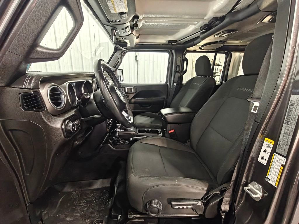 Used 2019 Jeep Wrangler Unlimited Sahara image 24