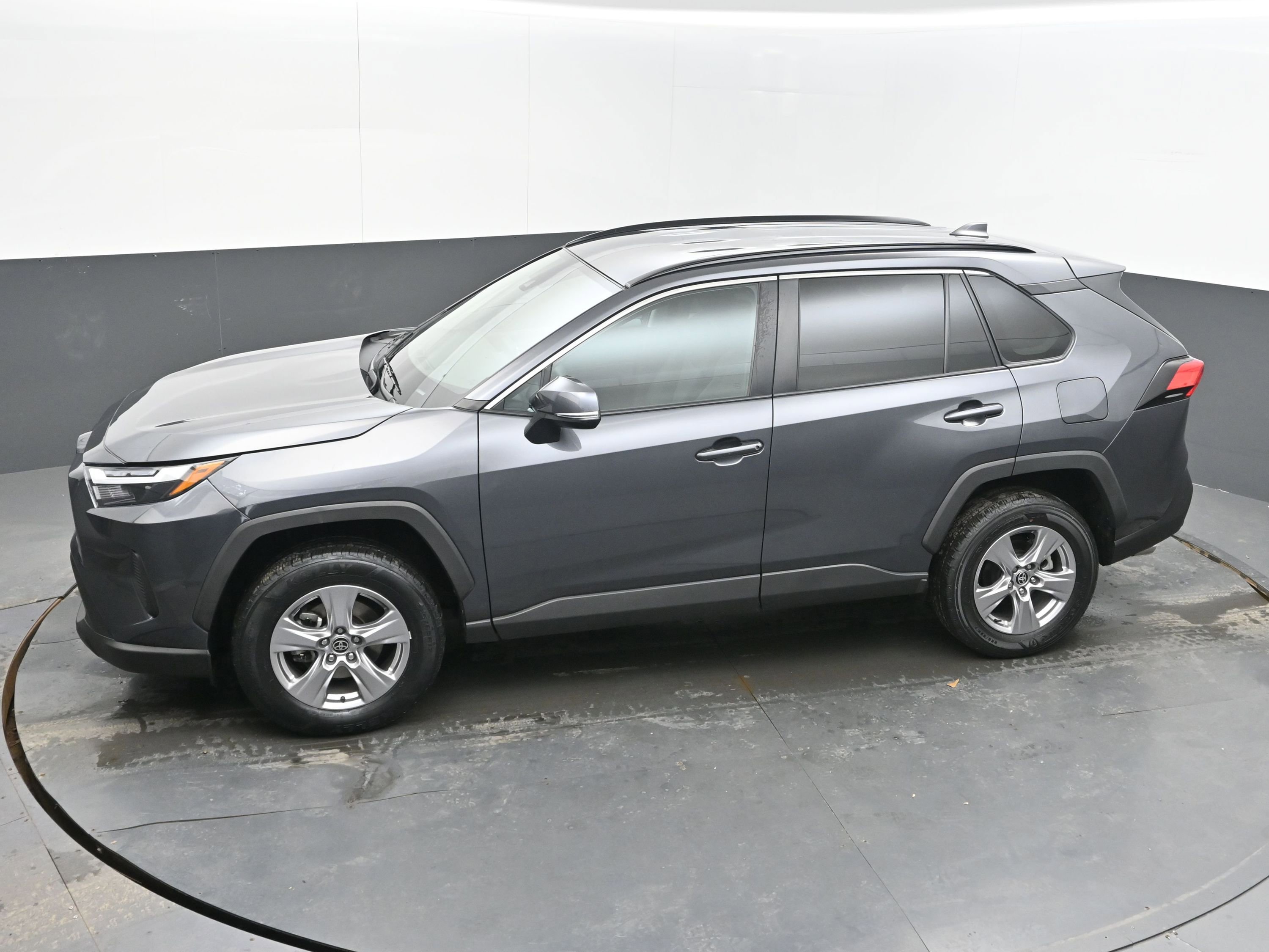 Used 2023 Toyota RAV4 XLE image 36