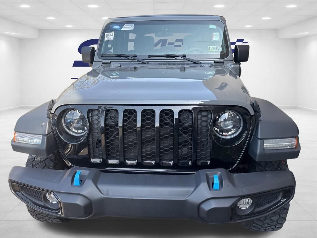 Used 2023 Jeep Wrangler Unlimited image 2
