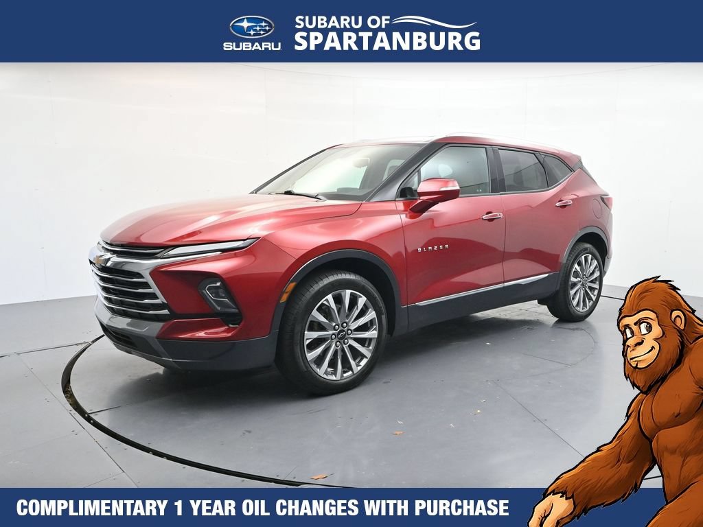 Used 2024 Chevrolet Blazer Premier w/ Driver Confidence II Package FWD image 3