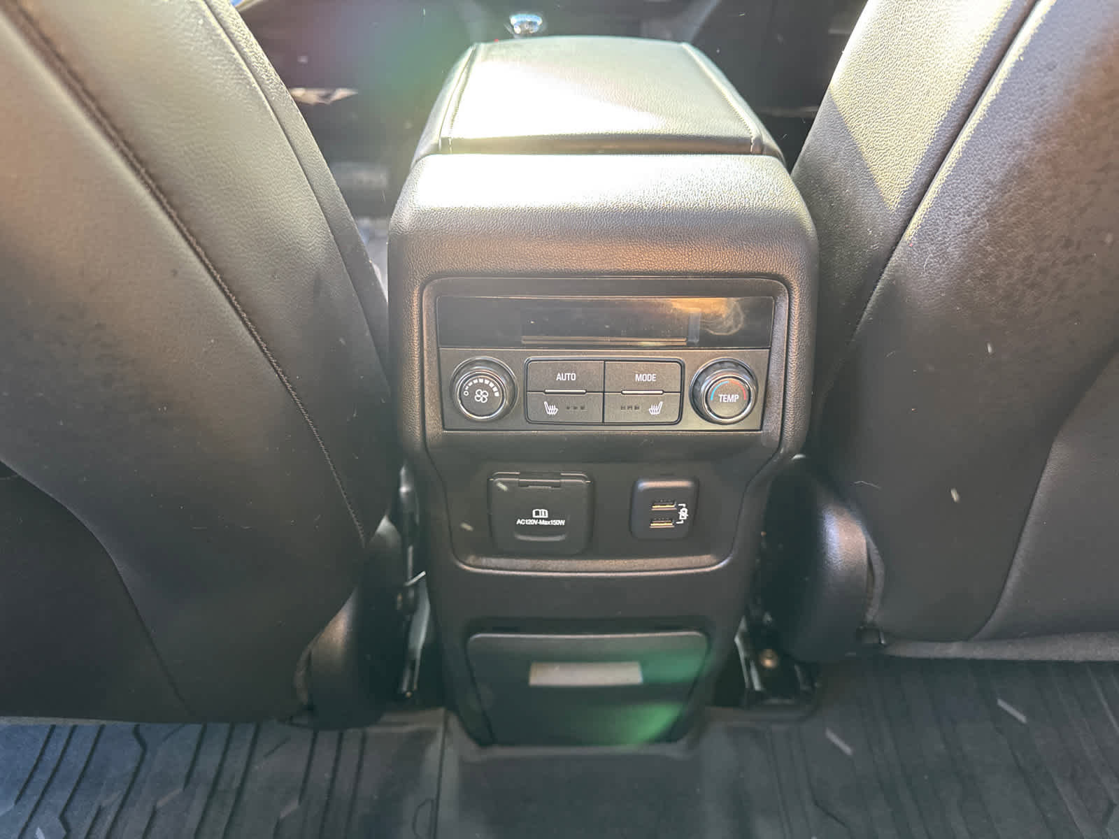 Used 2019 GMC Acadia Denali w/ Technology Package image 33