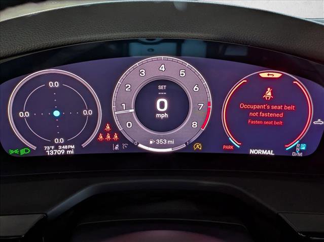 Used 2024 Porsche Panamera image 11