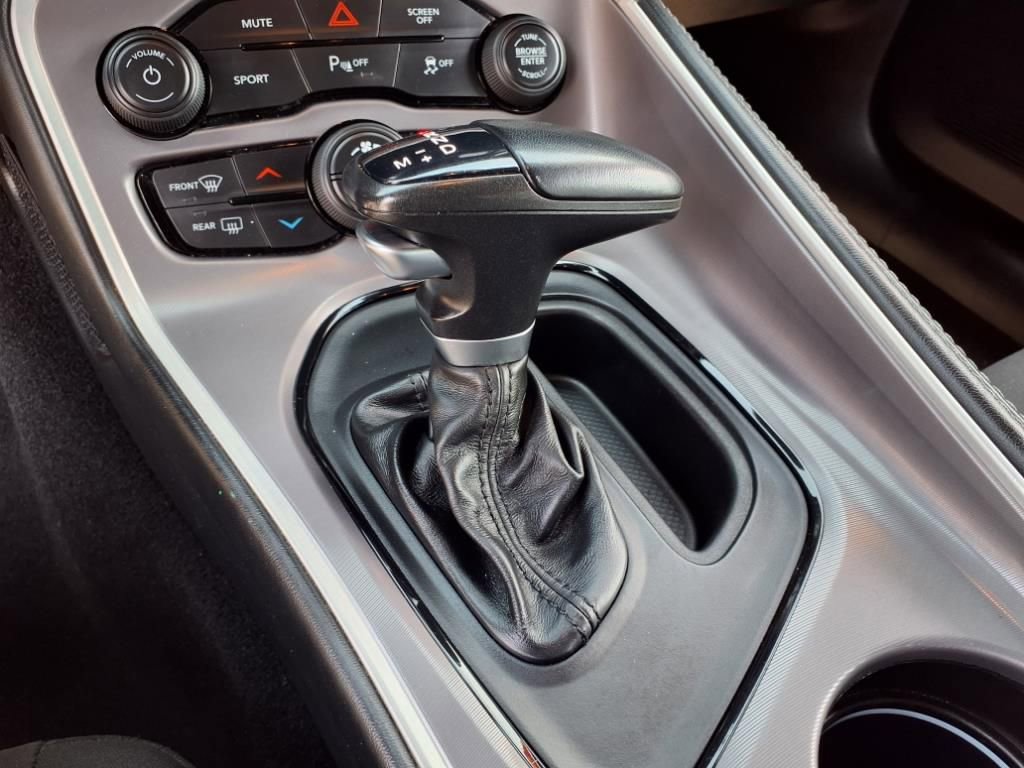 Used 2022 Dodge Challenger GT RWD image 28