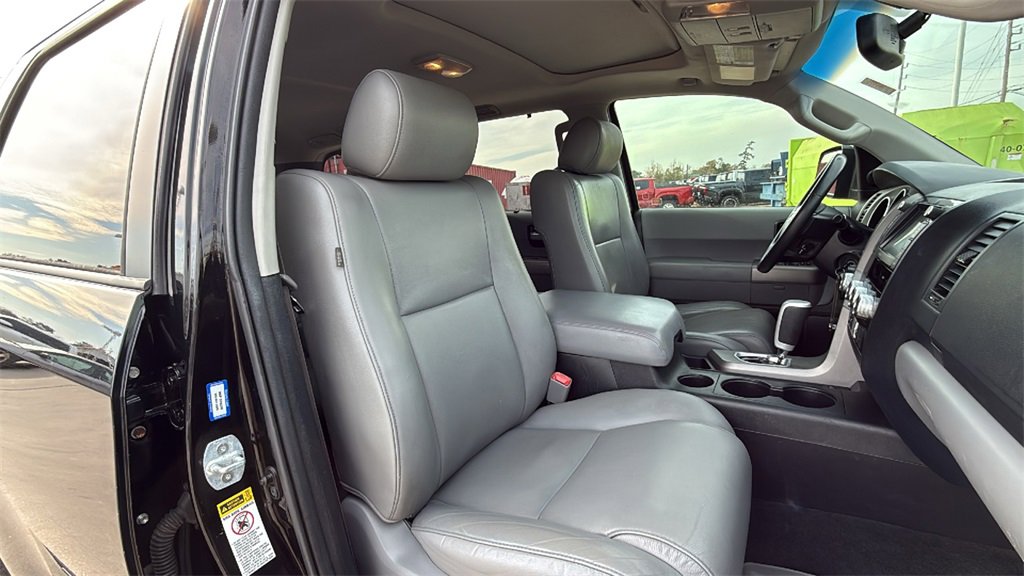 Used 2013 Toyota Sequoia Limited image 35