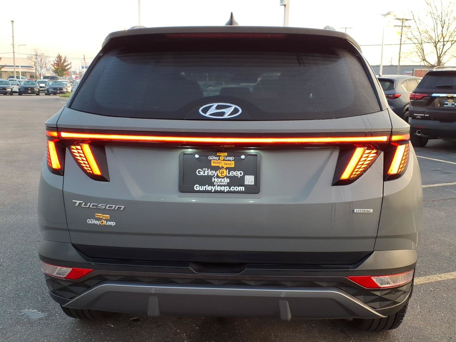 Used 2024 Hyundai Tucson Limited AWD/4WD image 11