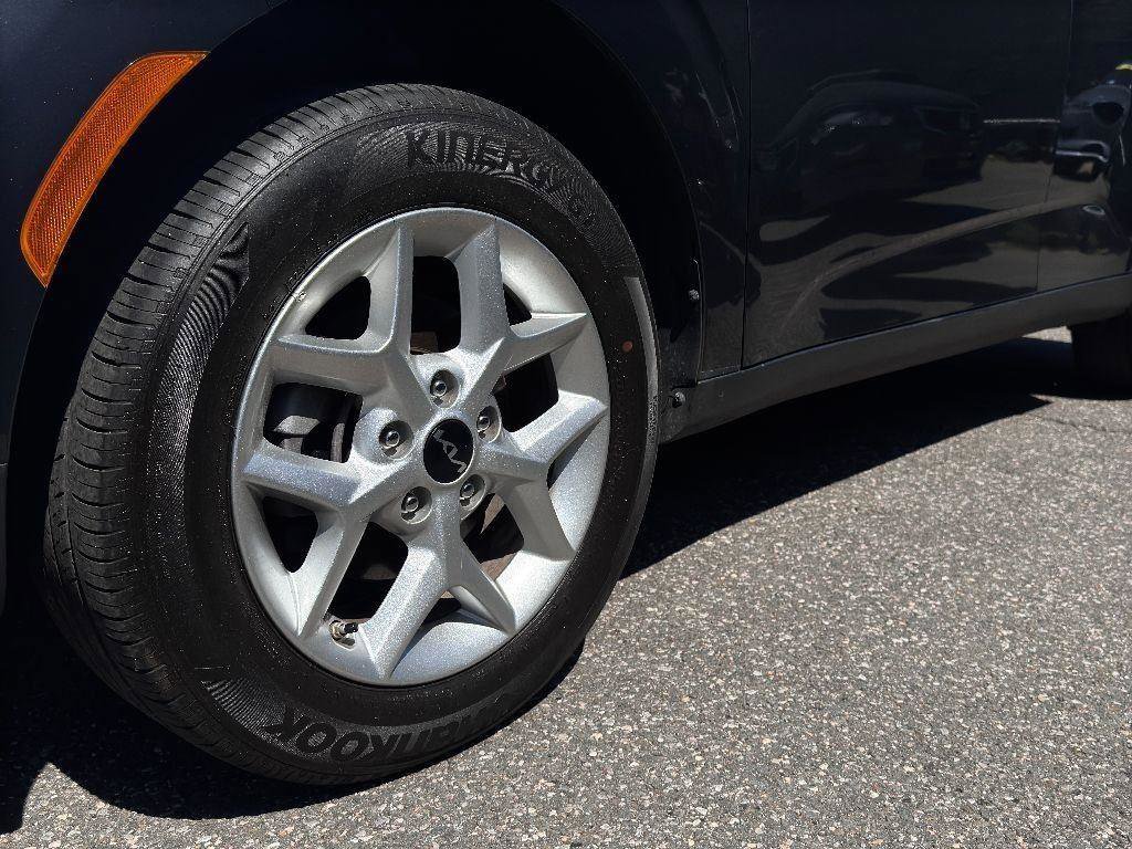 Certified 2022 Kia Soul LX w/ Technology Package image 13