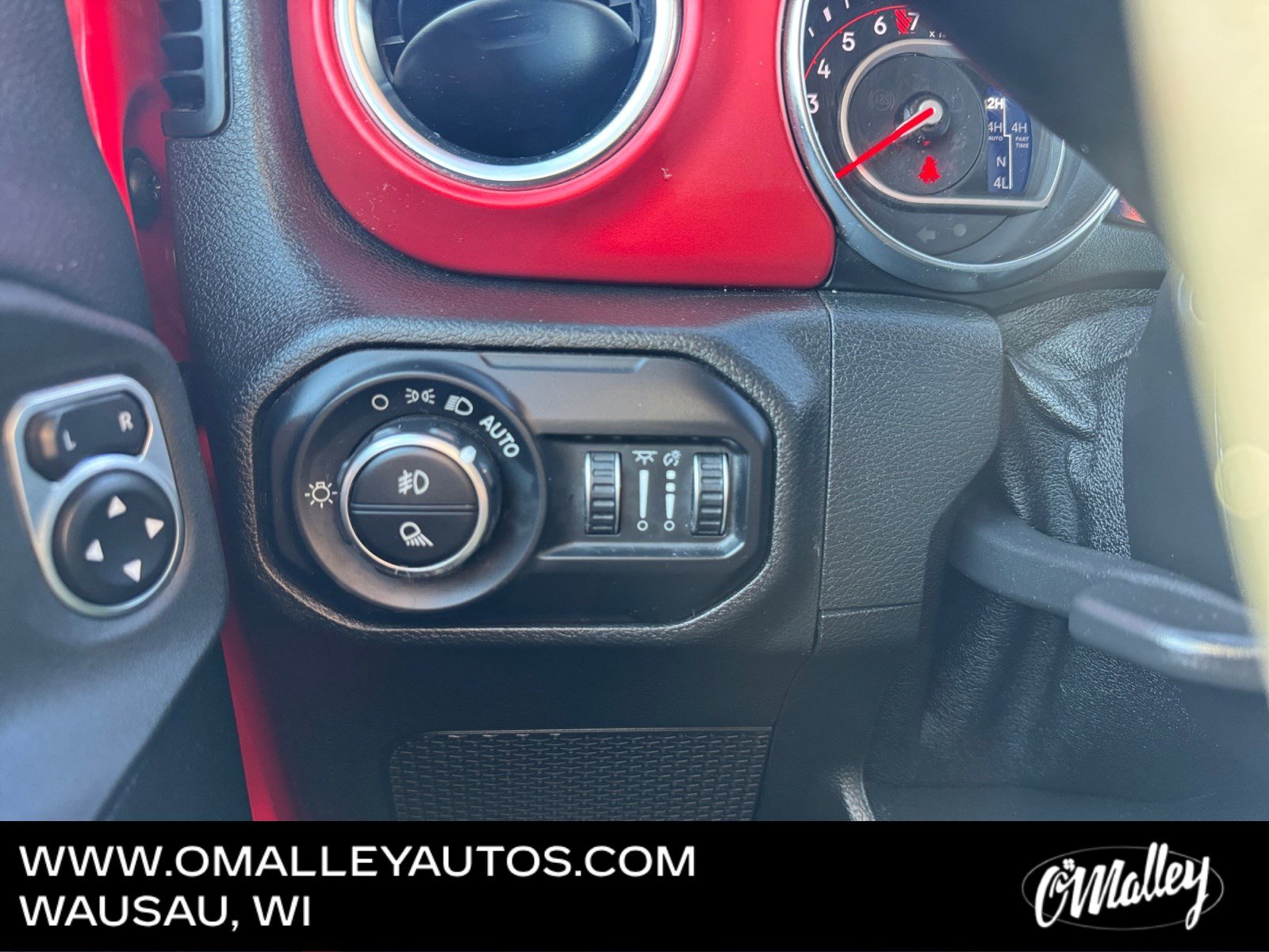 Used 2021 Jeep Gladiator Rubicon image 18