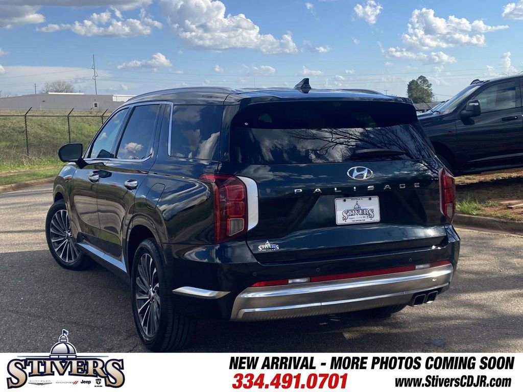Used 2023 Hyundai Palisade Calligraphy image 6