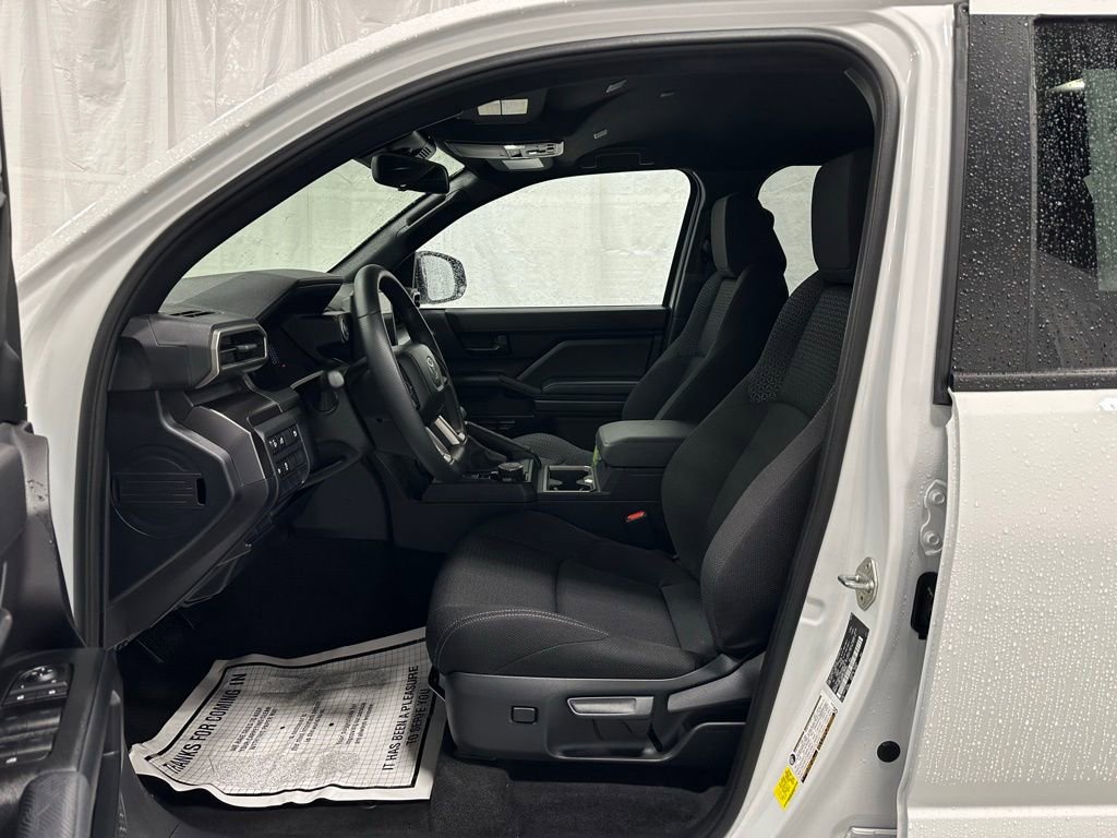 Used 2025 Toyota 4Runner SR5 image 10