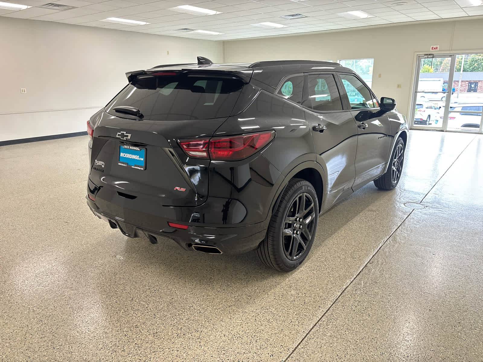 Used 2023 Chevrolet Blazer RS w/ Driver Confidence II Package image 5