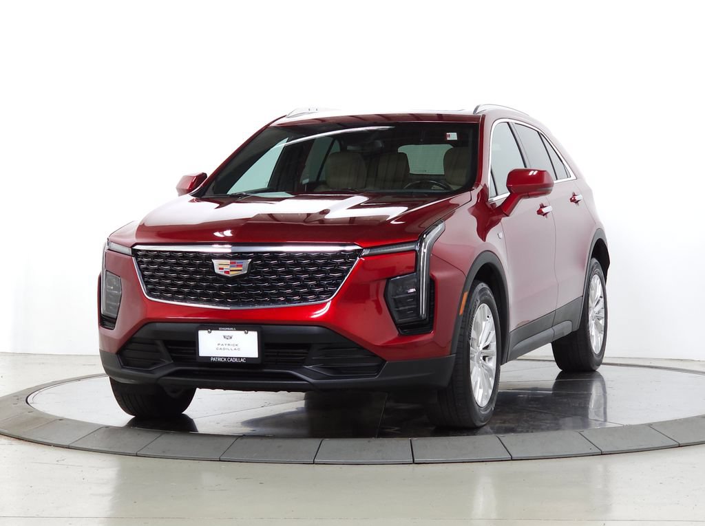 Certified 2024 Cadillac XT4 Luxury w/ Cold Weather Package AWD/4WD image 1