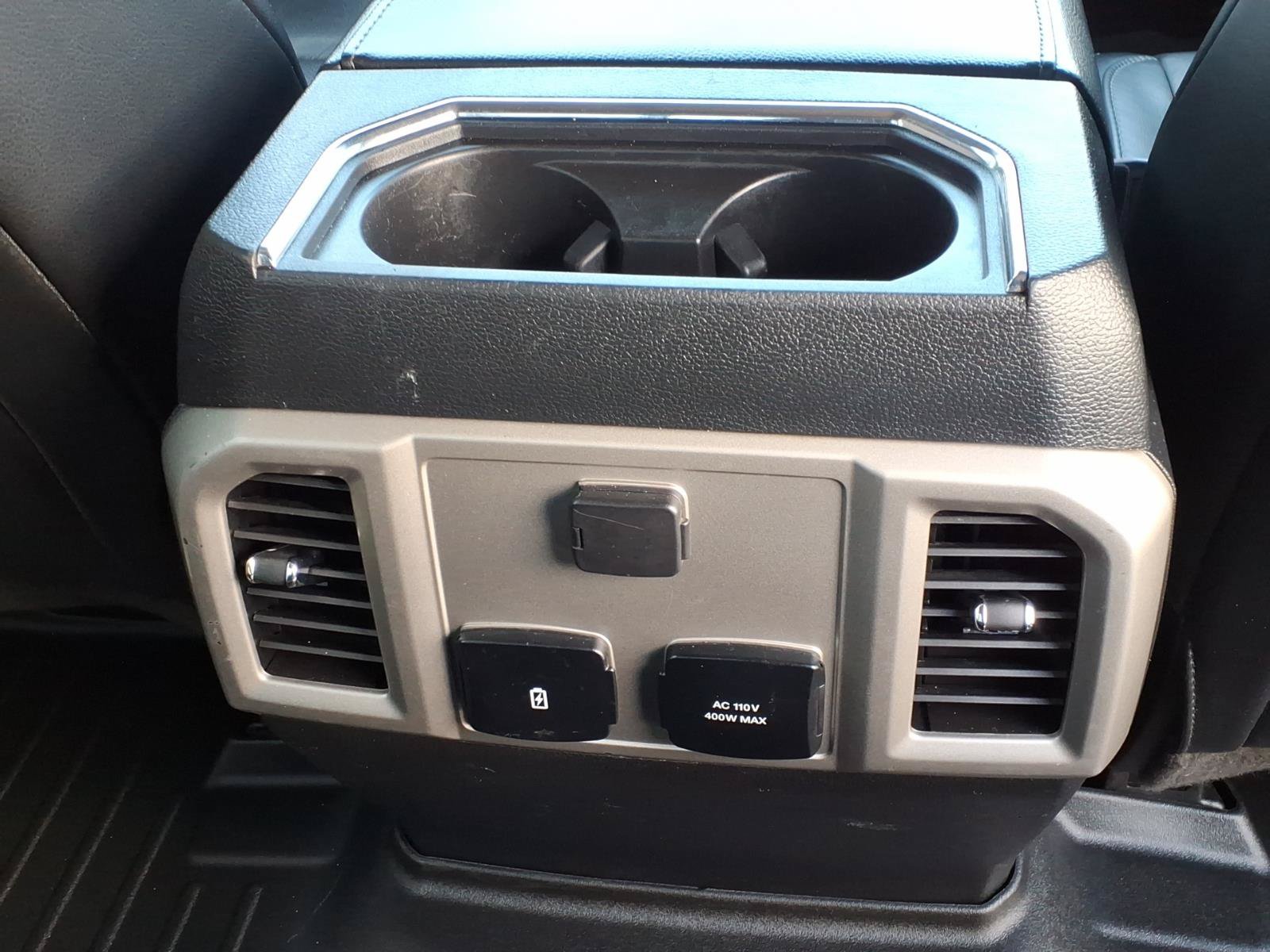 Used 2019 Ford F250 Lariat w/ Lariat Value Package AWD/4WD image 16