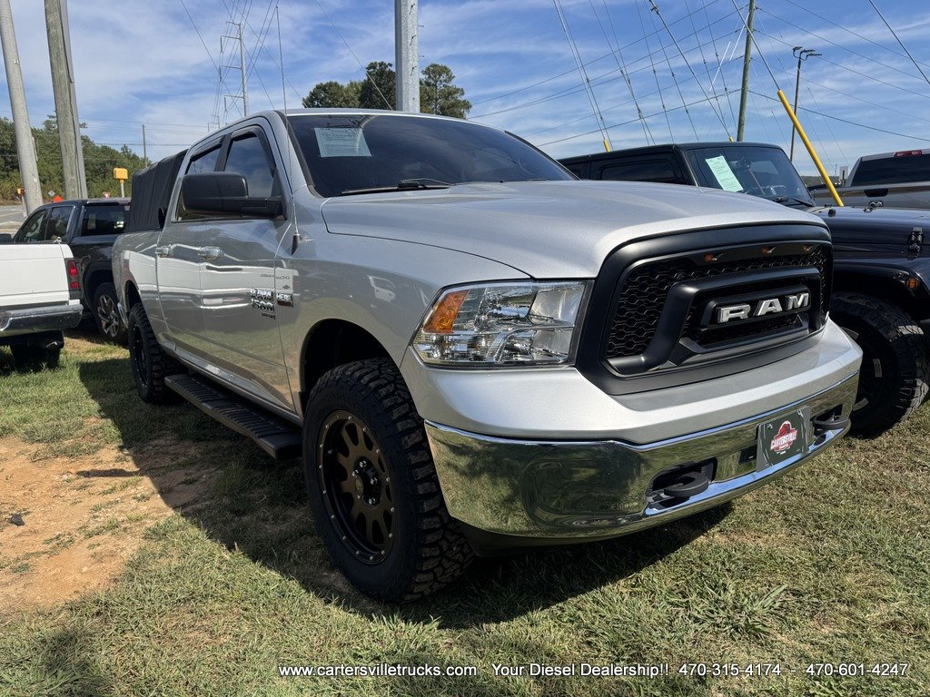 Used 2019 RAM 1500 Classic SLT AWD/4WD image 7