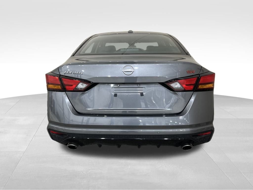Used 2024 Nissan Altima 2.5 SR image 4