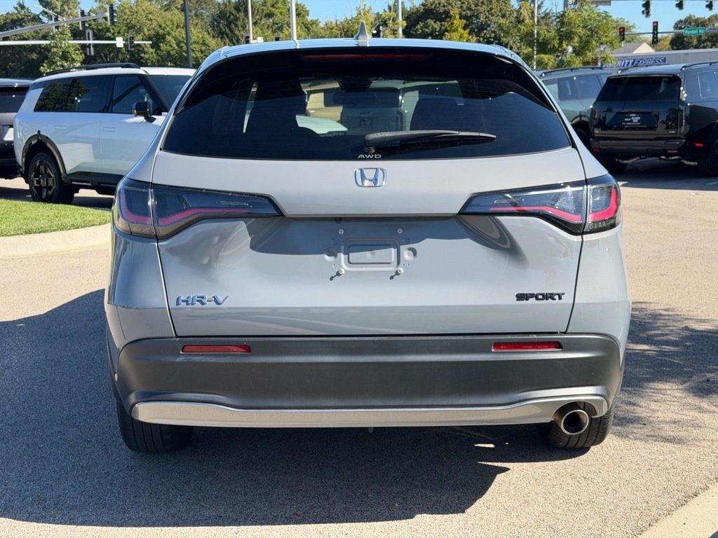 Used 2024 Honda HR-V Sport image 4