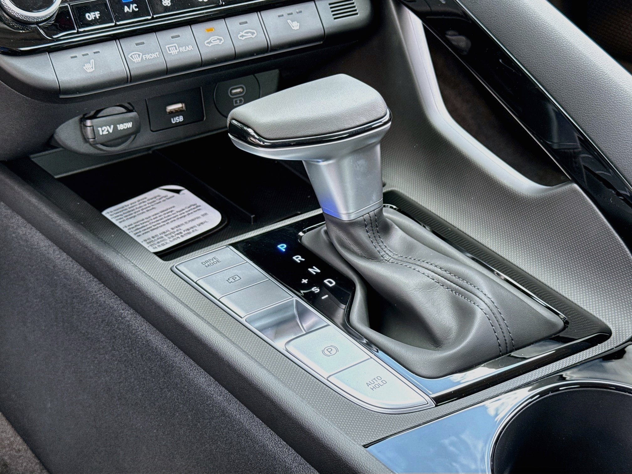 New 2026 Hyundai Elantra Limited FWD image 12