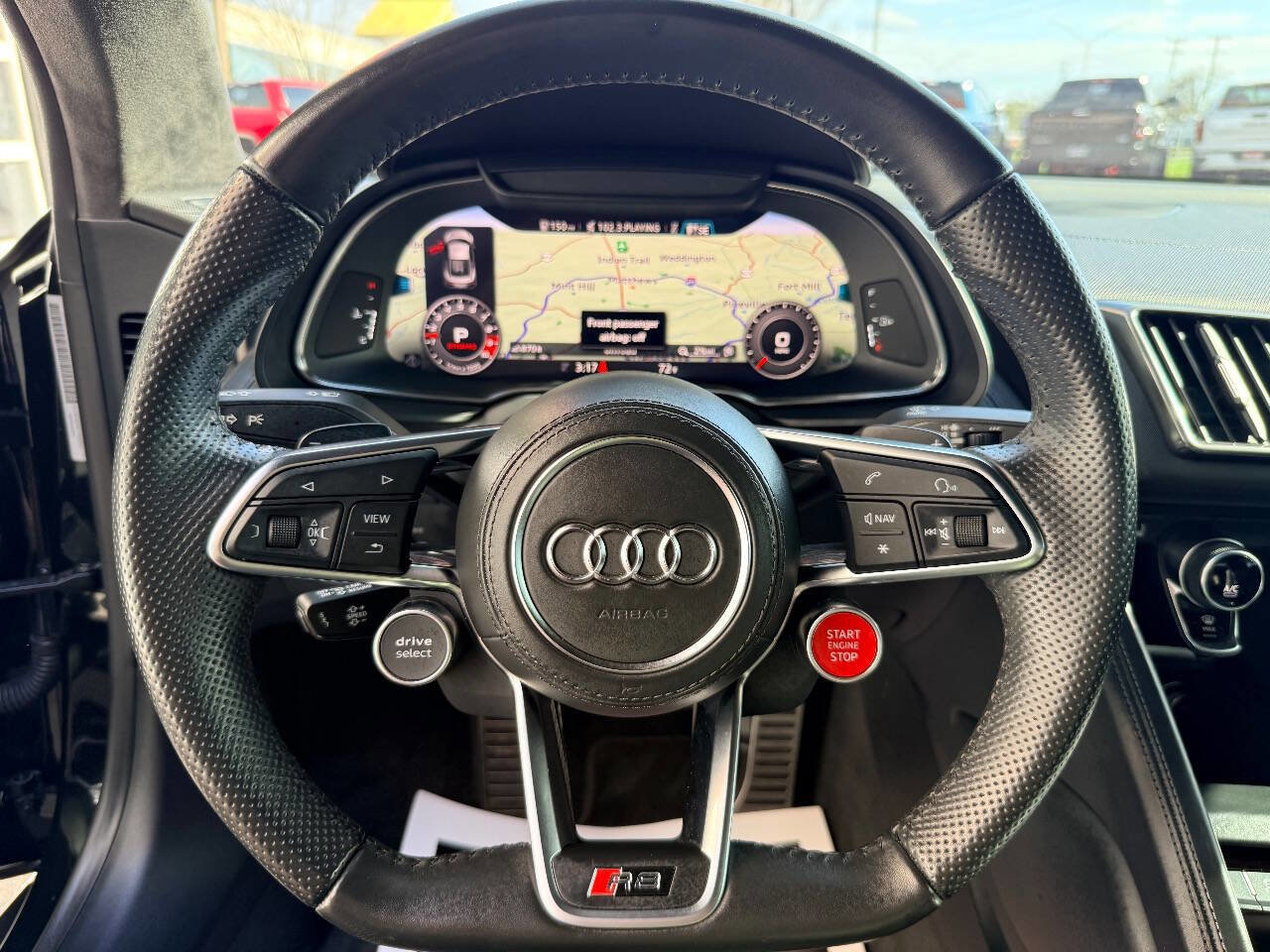 Used 2018 Audi R8 V10 w/ Black Optic Package image 24