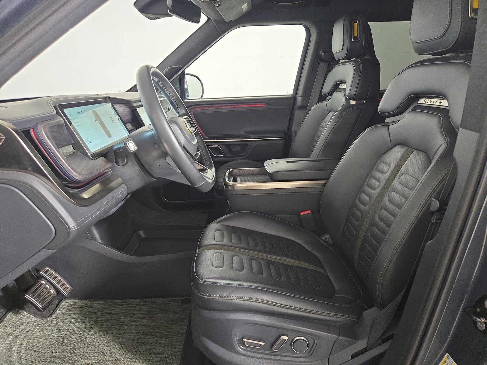 Used 2022 Rivian R1T Launch Edition image 20