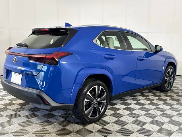 Used 2023 Lexus UX 250h FWD w/ Premium Package image 9