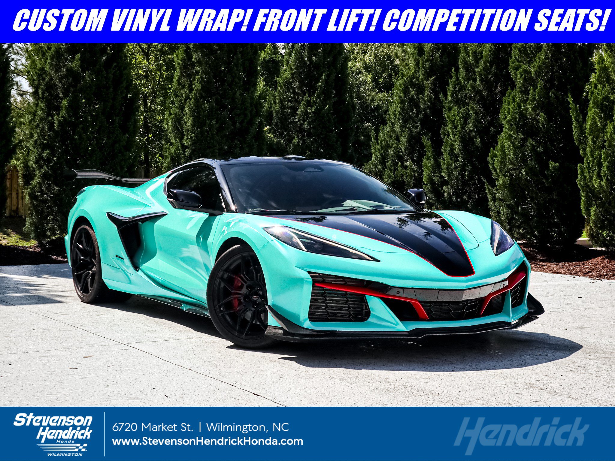 Used 2024 Chevrolet Corvette Z06 RWD image 1