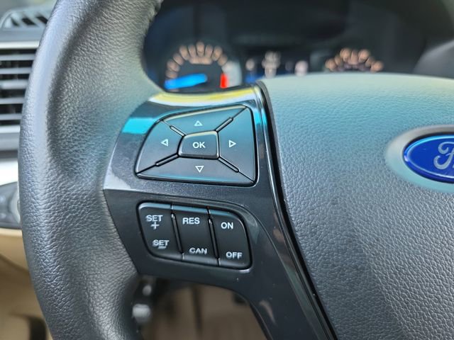 Used 2017 Ford Explorer XLT image 20