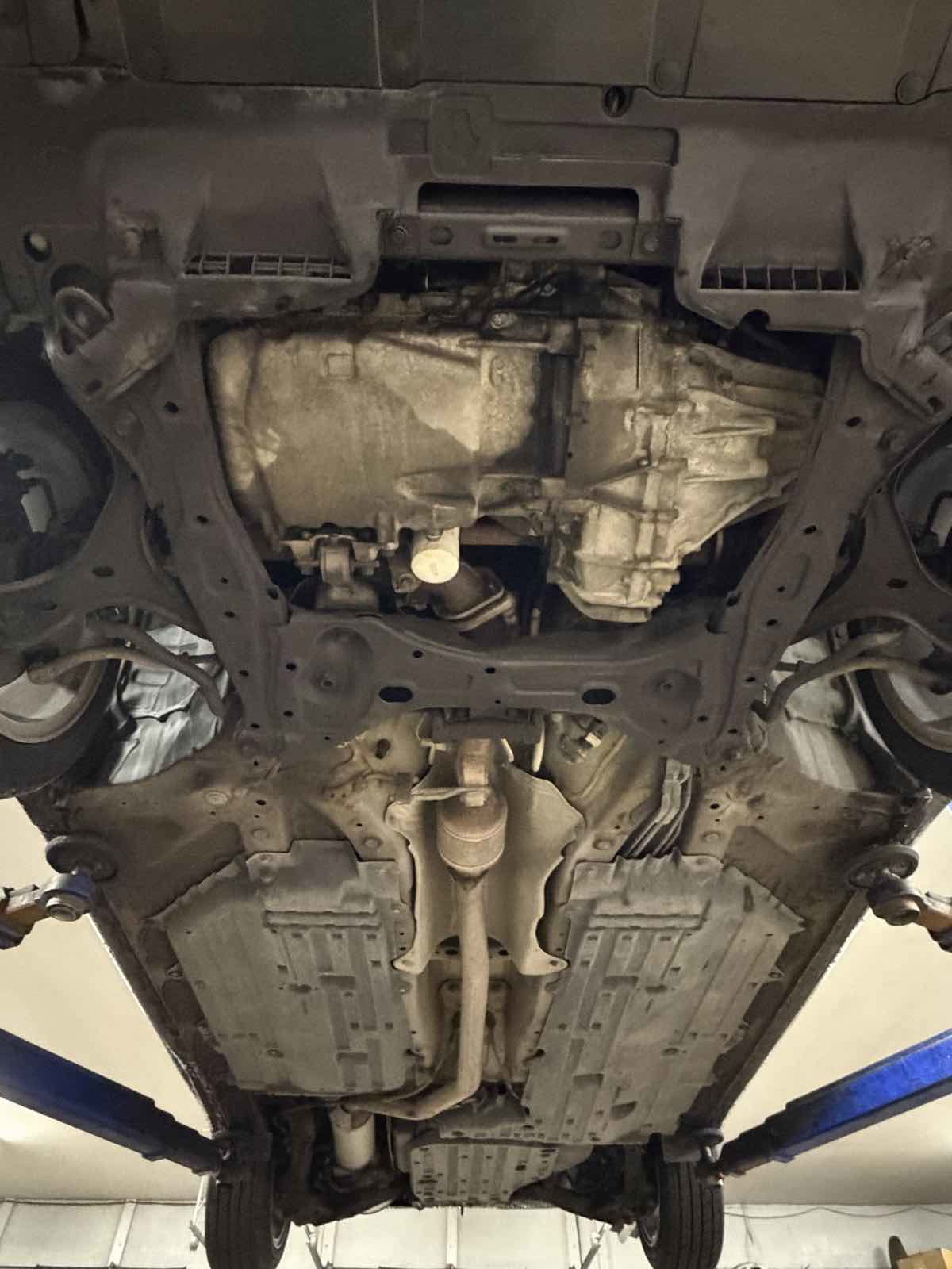 Used 2013 Acura ILX w/ Premium Package FWD image 28