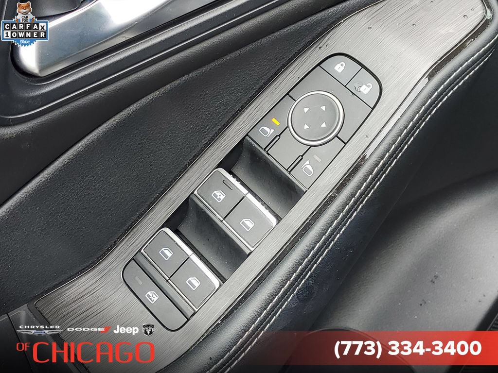Used 2025 Nissan Rogue SL w/ Tech Package AWD/4WD image 22