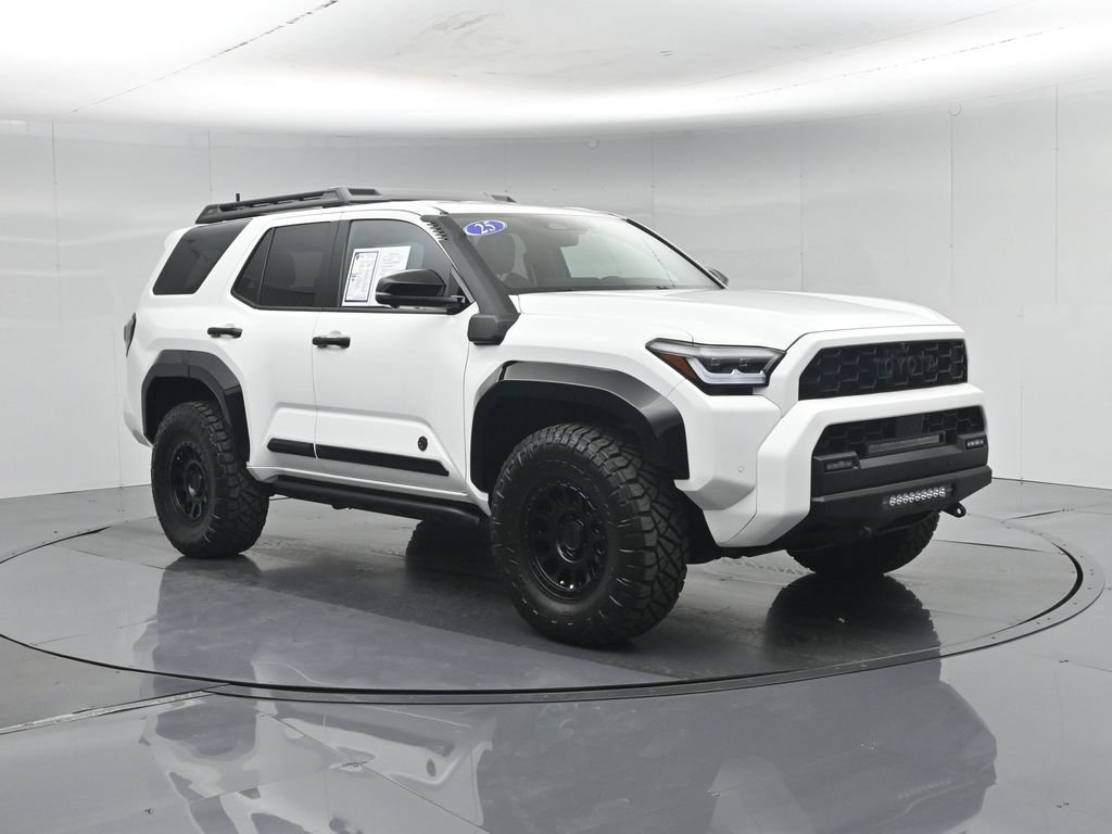 Used 2025 Toyota 4Runner Trailhunter AWD/4WD image 59