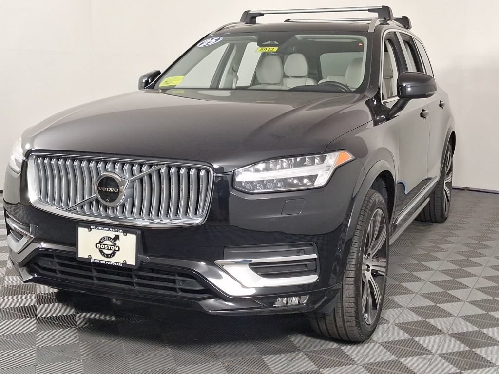 Certified 2025 Volvo XC90 B6 Plus w/ Protection Package Premier AWD/4WD image 5