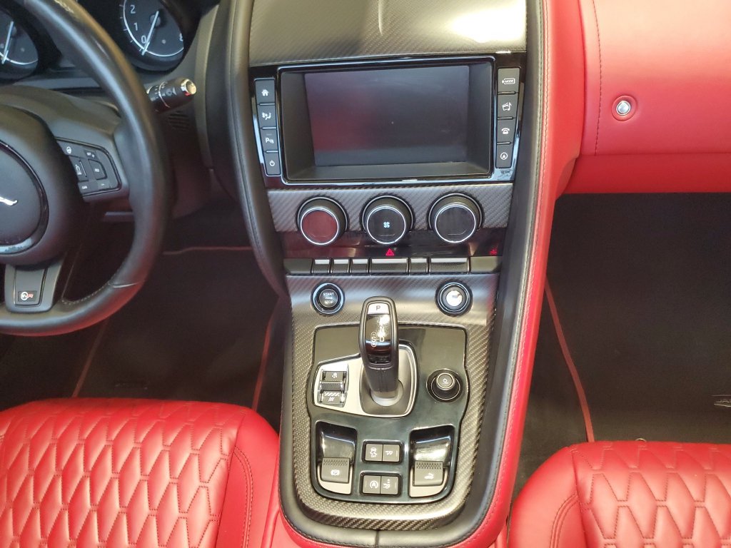 Used 2017 Jaguar F-TYPE SVR AWD/4WD image 27