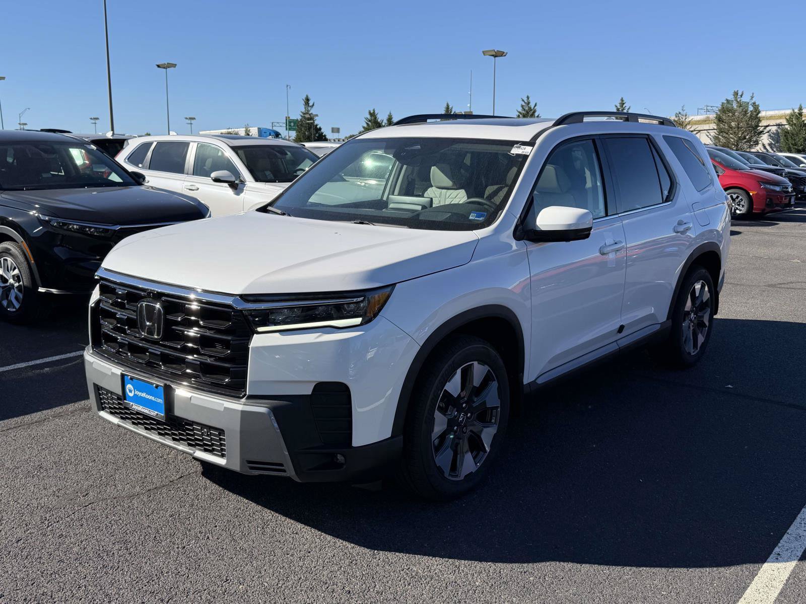 New 2026 Honda Pilot Elite image 4