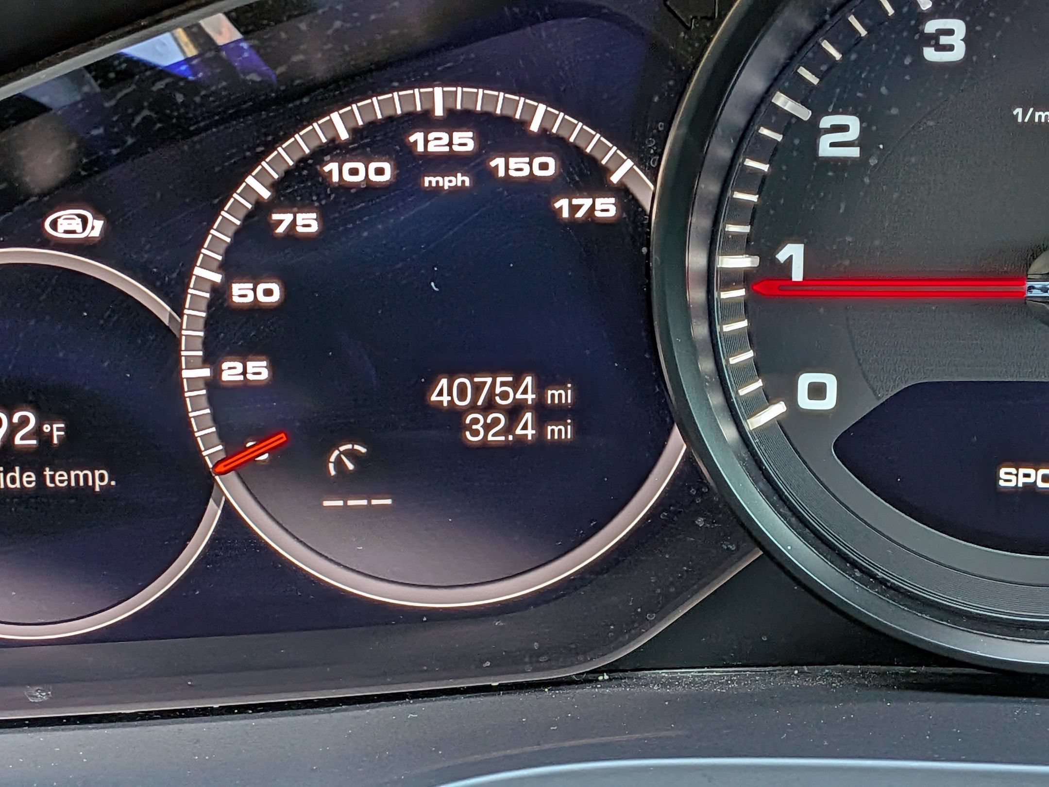 Certified 2023 Porsche Cayenne Platinum Edition AWD/4WD image 12