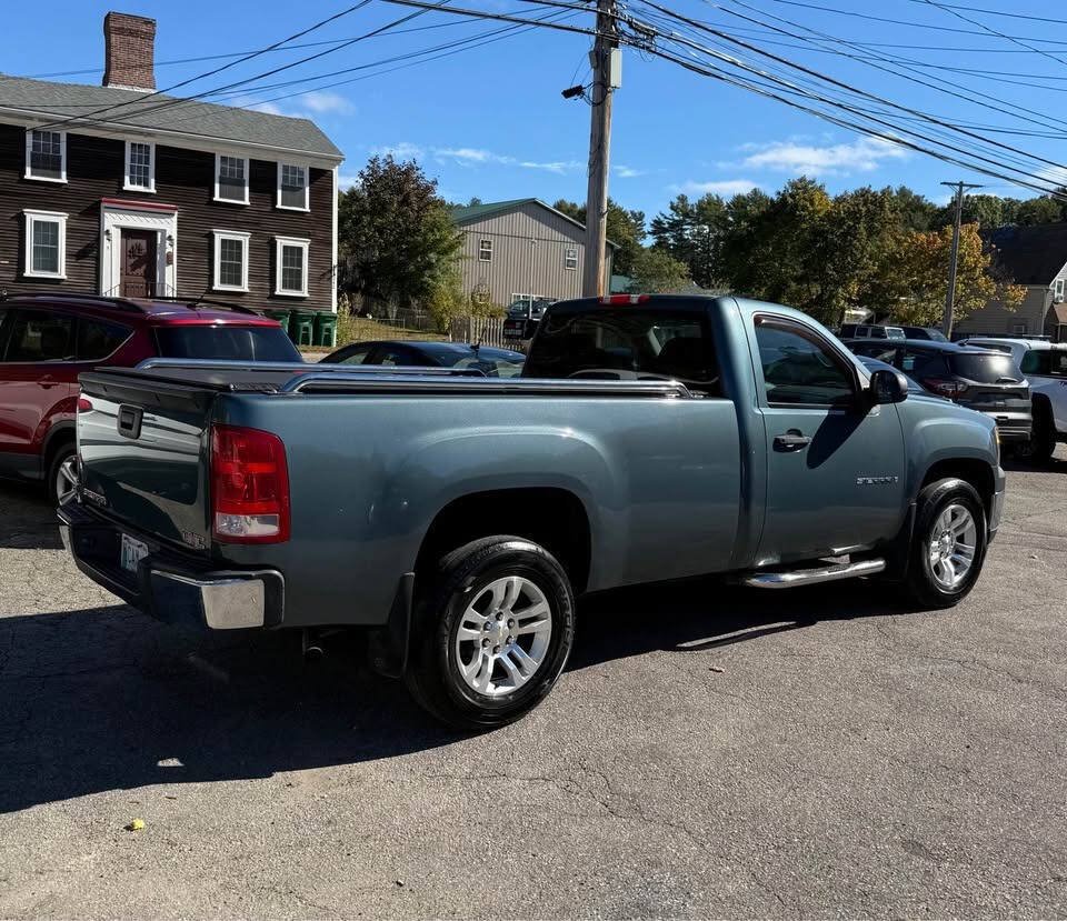 Used 2009 GMC Sierra 1500 W/T RWD image 3
