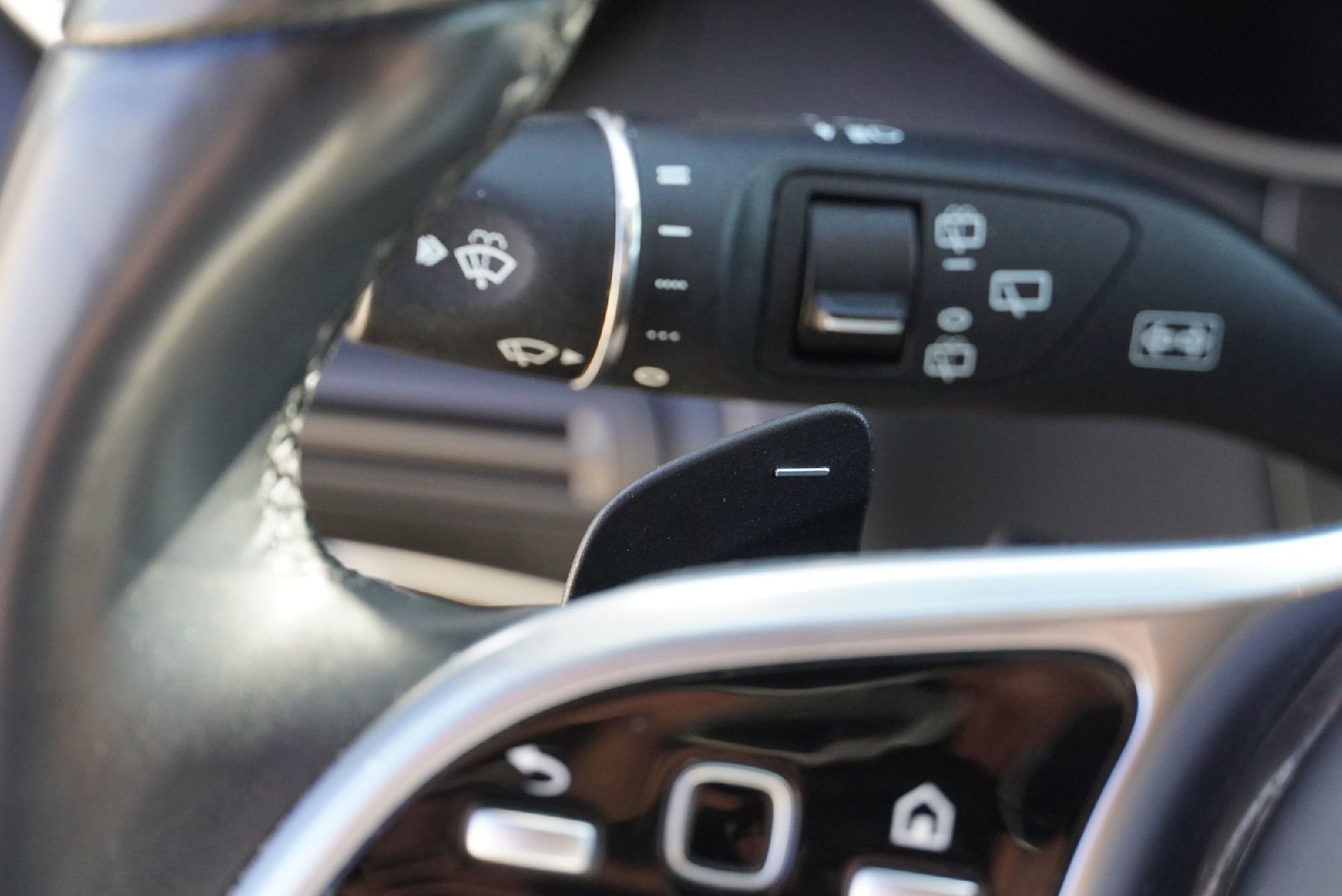 Used 2020 Mercedes-Benz GLC 300 4MATIC image 18