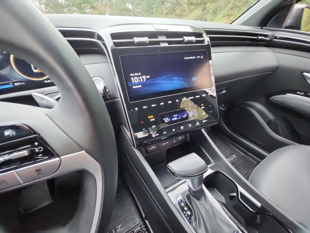 Used 2023 Hyundai Santa Cruz Limited image 17