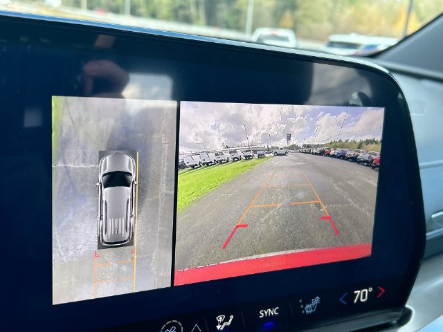 New 2026 Chevrolet Traverse LT w/ Driver Confidence Package AWD/4WD image 15