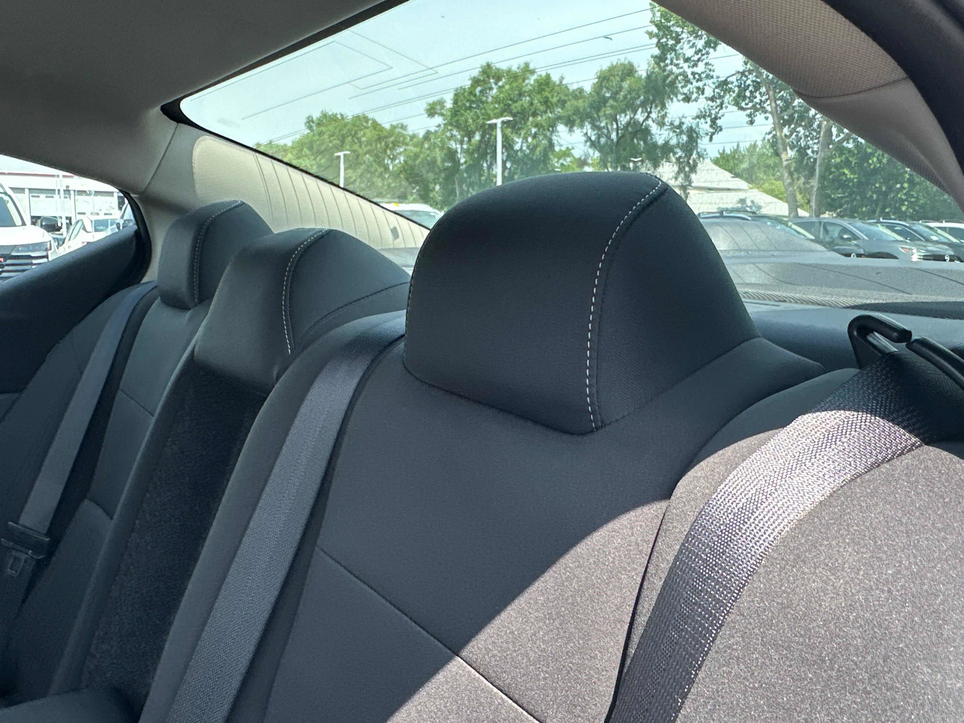 New 2026 Nissan Altima 2.5 SV FWD image 28