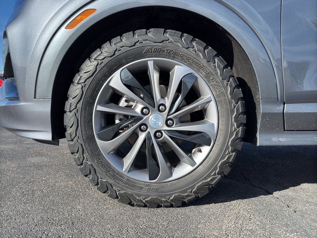 Certified 2022 Buick Encore GX Select w/ Advanced Technology Package image 26