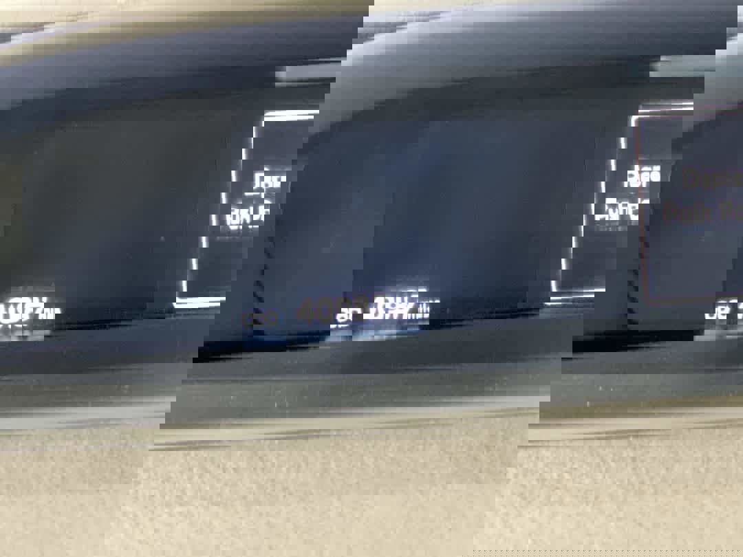 Used 2021 Toyota Prius LE image 15