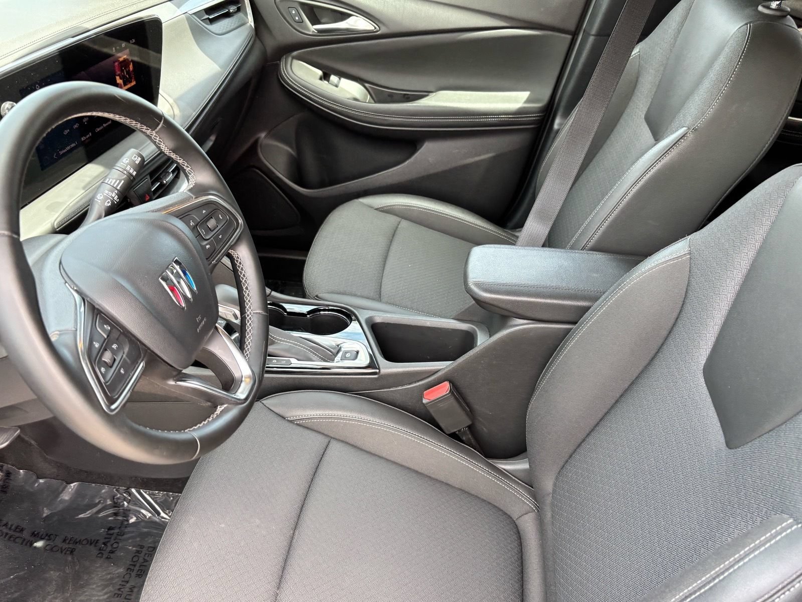 Used 2025 Buick Encore GX Preferred FWD image 17
