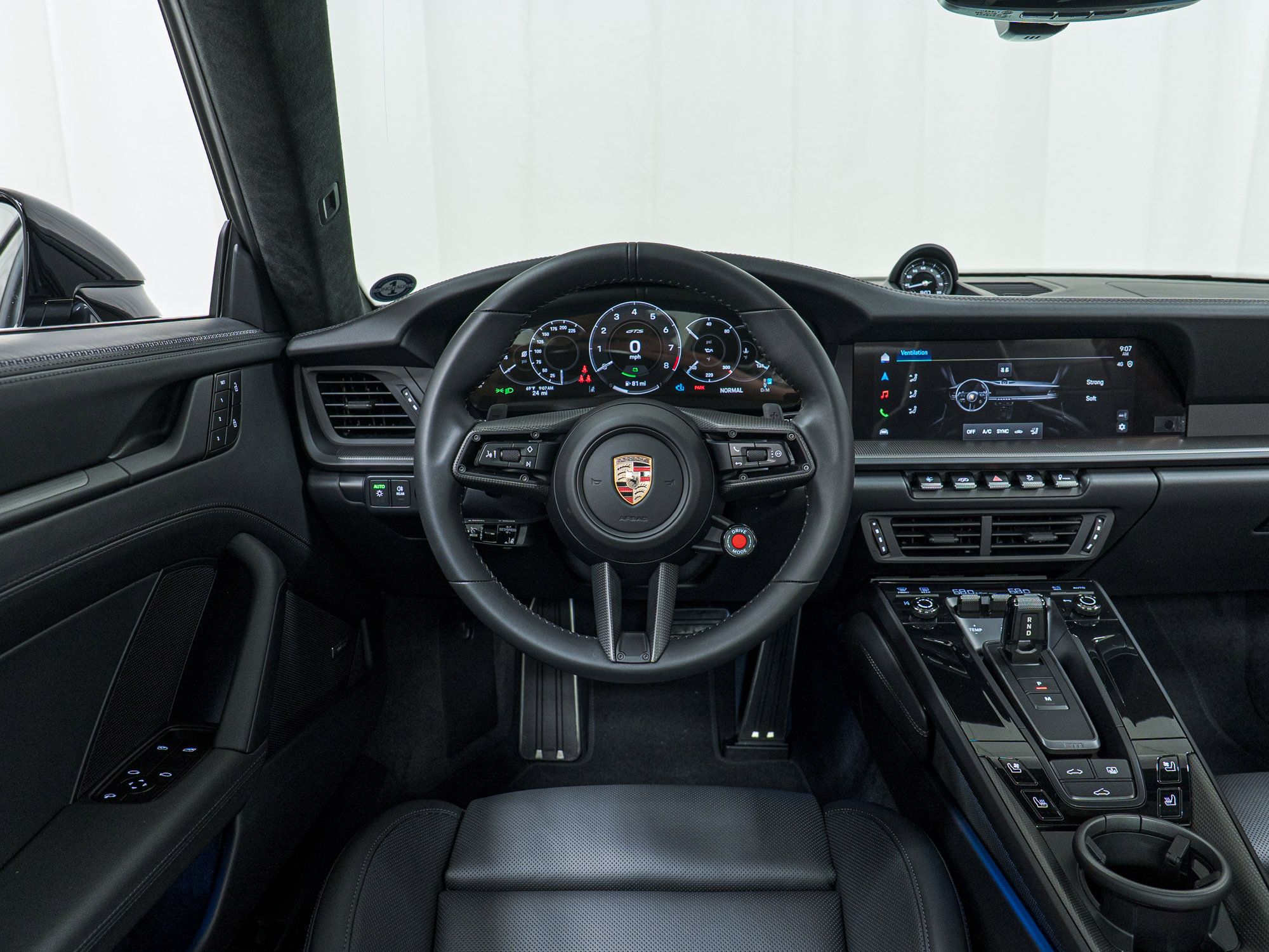 New 2026 Porsche 911 Carrera 4 GTS image 23