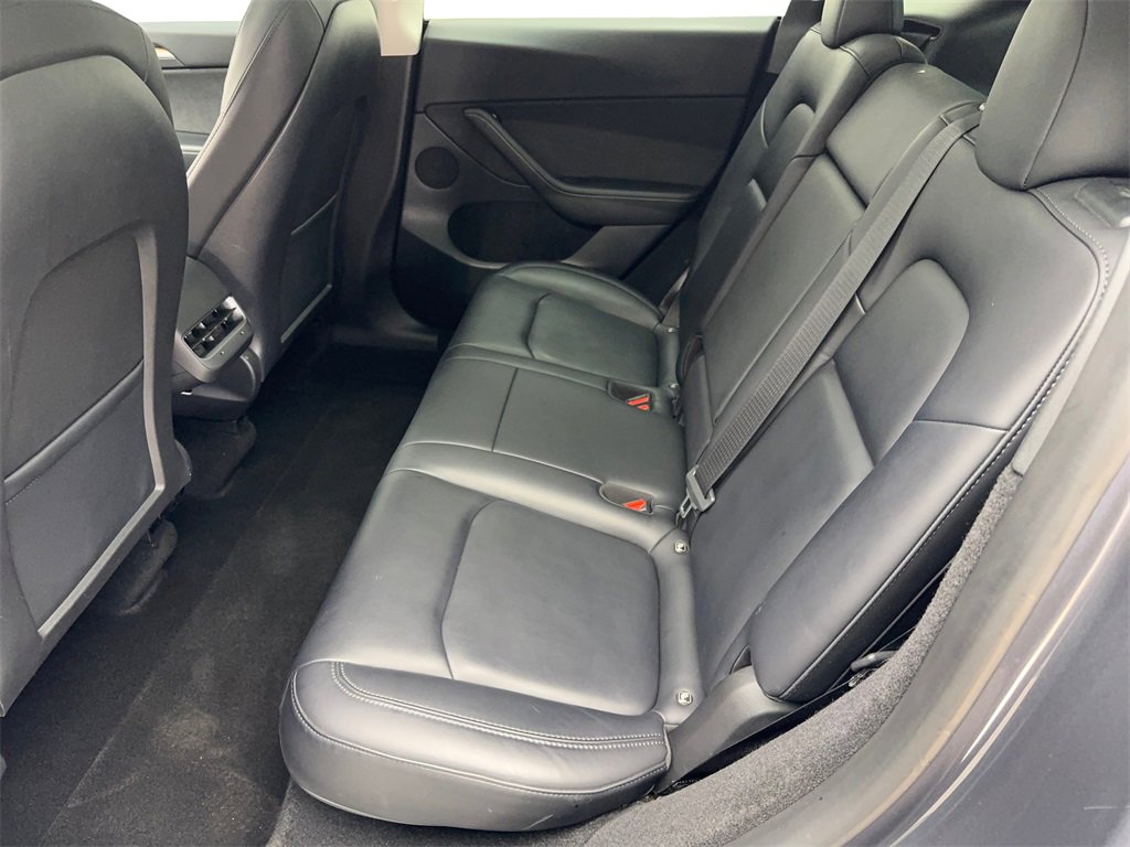 Used 2023 Tesla Model Y Performance image 32