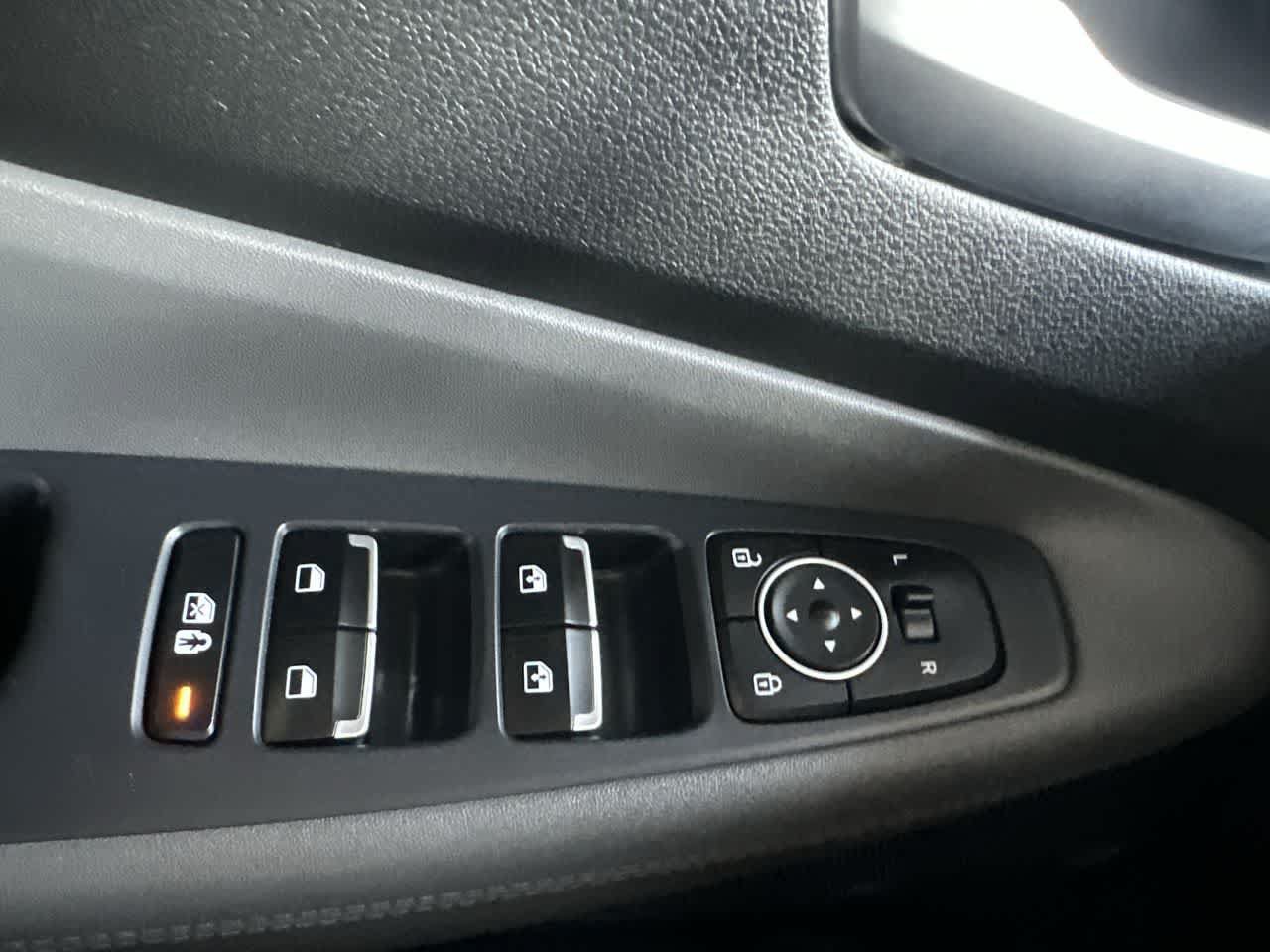 Used 2023 Hyundai Santa Fe SEL AWD/4WD image 17