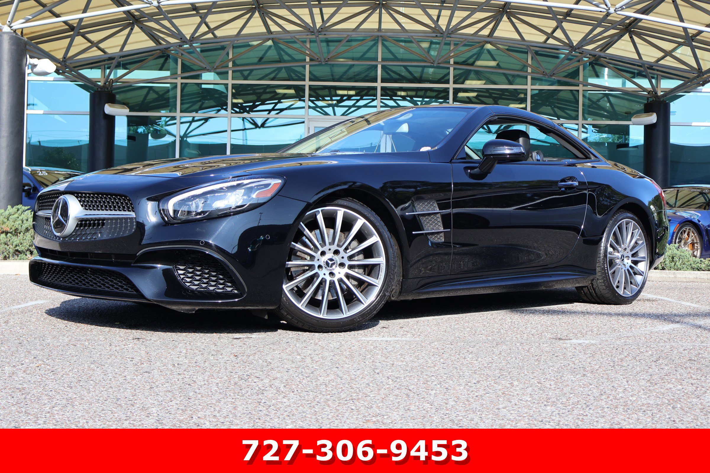 Used 2017 Mercedes-Benz SL 550 image 1