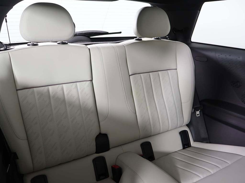 Used 2025 MINI Cooper S image 30