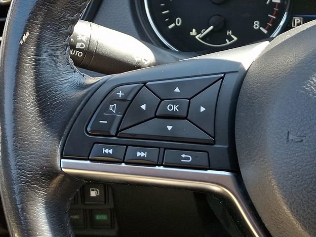 Used 2019 Nissan Rogue SV image 21