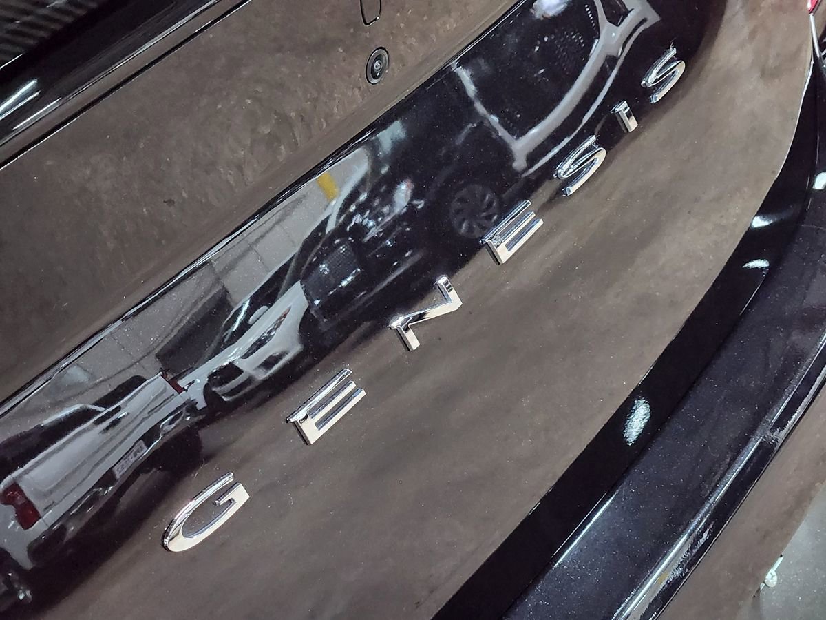 Used 2022 Genesis G70 3.3T RWD image 25