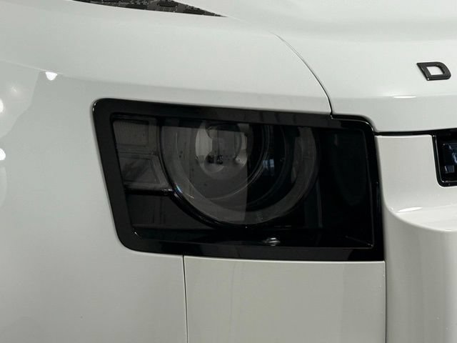 New 2025 Land Rover Defender 110 S AWD/4WD image 12